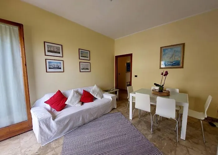 Acquadimare * Viareggio